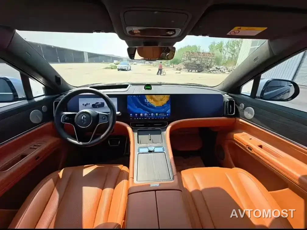 AITO M9 2024 Extended Range Ultra 42kWh 6-Seater — фото 8