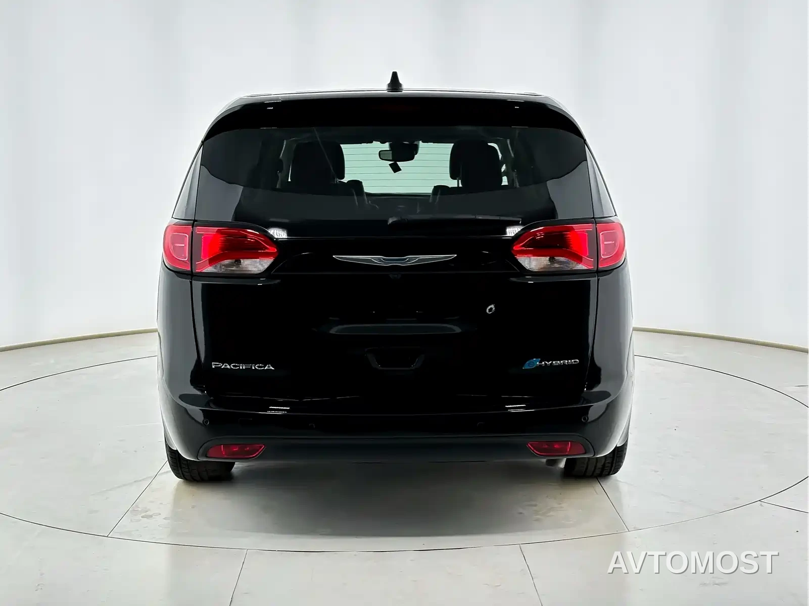 Chrysler Grand Caravan PHEV (Import) 2019 3.6L Plug-in Hybrid — фото 4