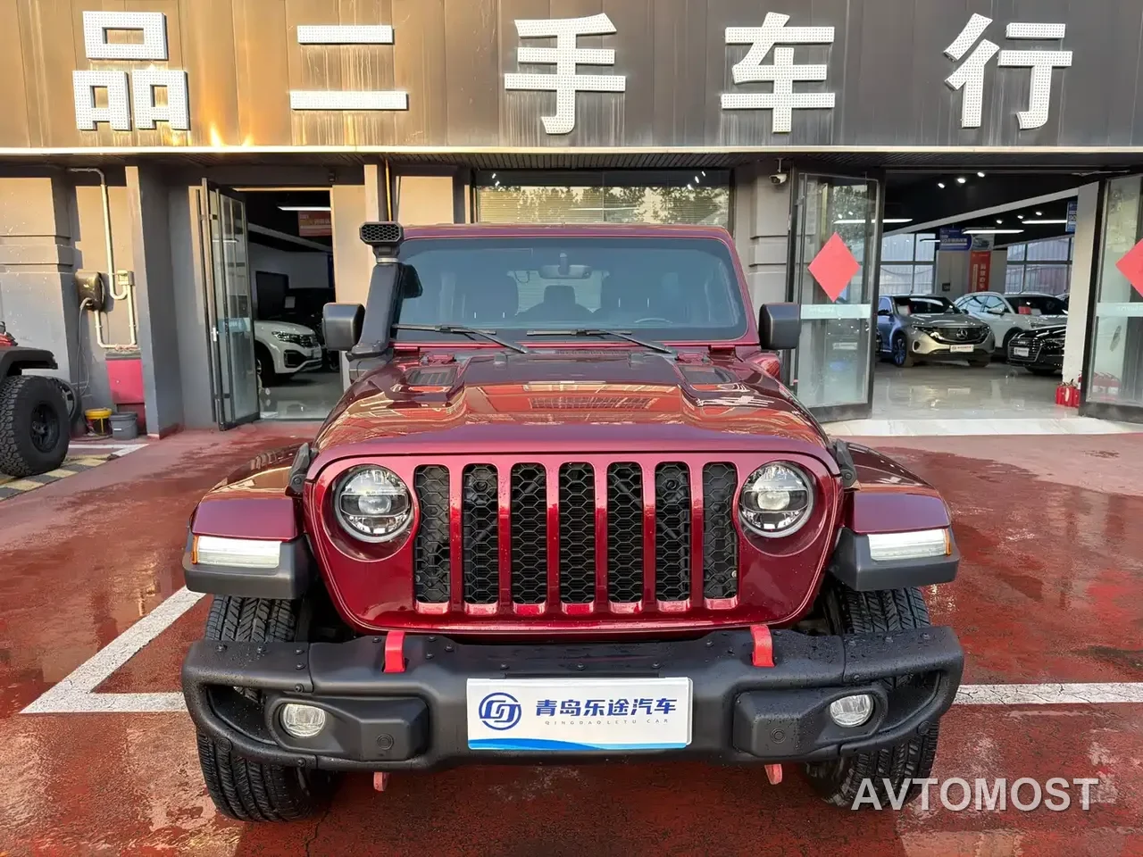 Jeep Wrangler 4xe 2021 4-Door 2.0T 4xe Sahara Launch Edition — фото 2