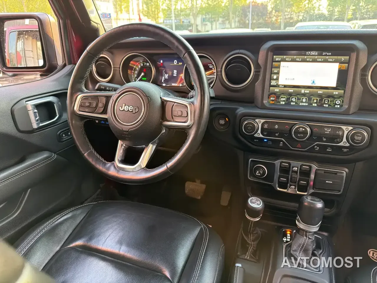 Jeep Wrangler 4xe 2021 4-Door 2.0T 4xe Sahara Launch Edition — фото 10