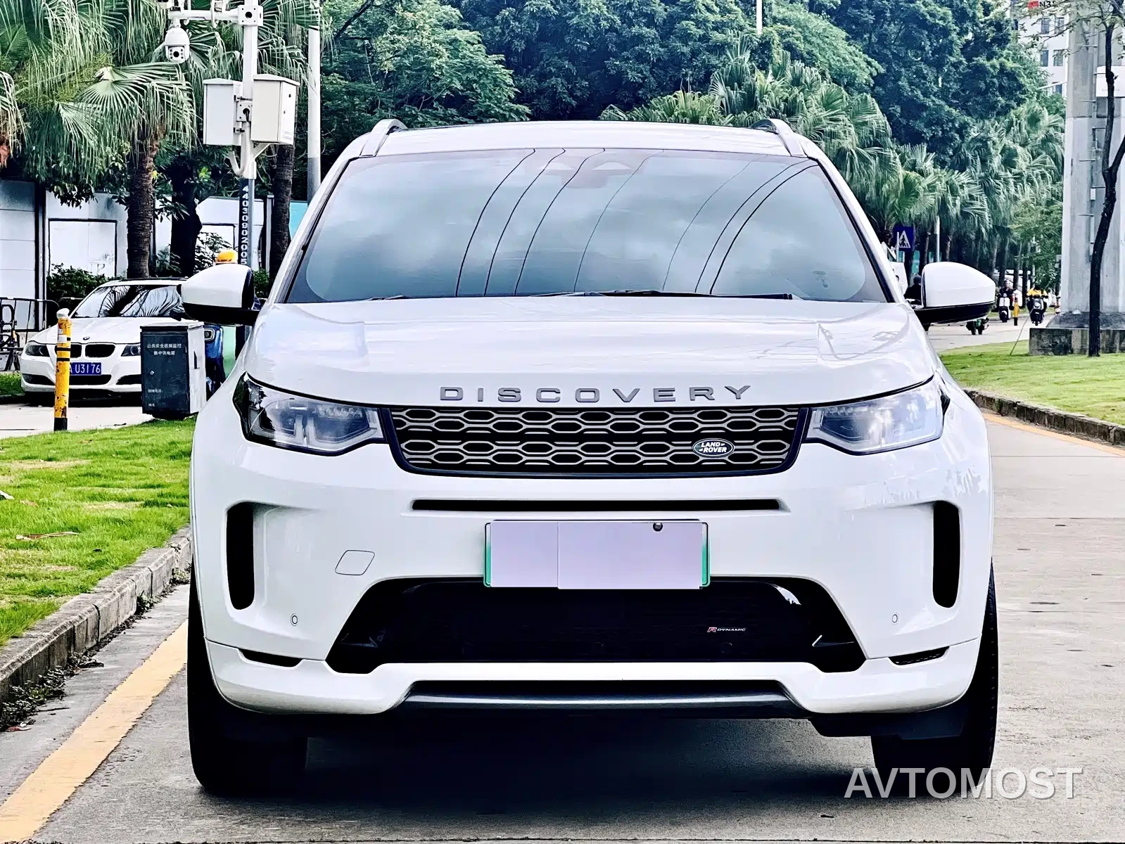 Land Rover Discovery Sport PHEV 2022 Facelift P300e Plug-in Hybrid — фото 2