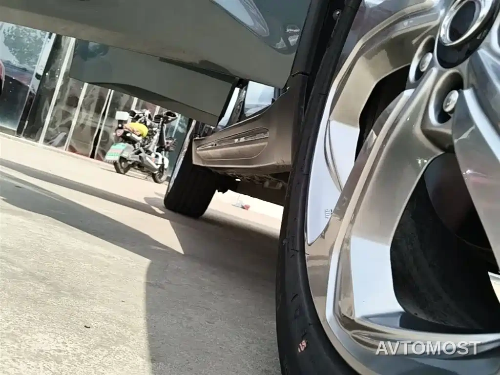 CIIMO Dongfeng Honda M-NV 2021 Shangyi Edition — фото 20