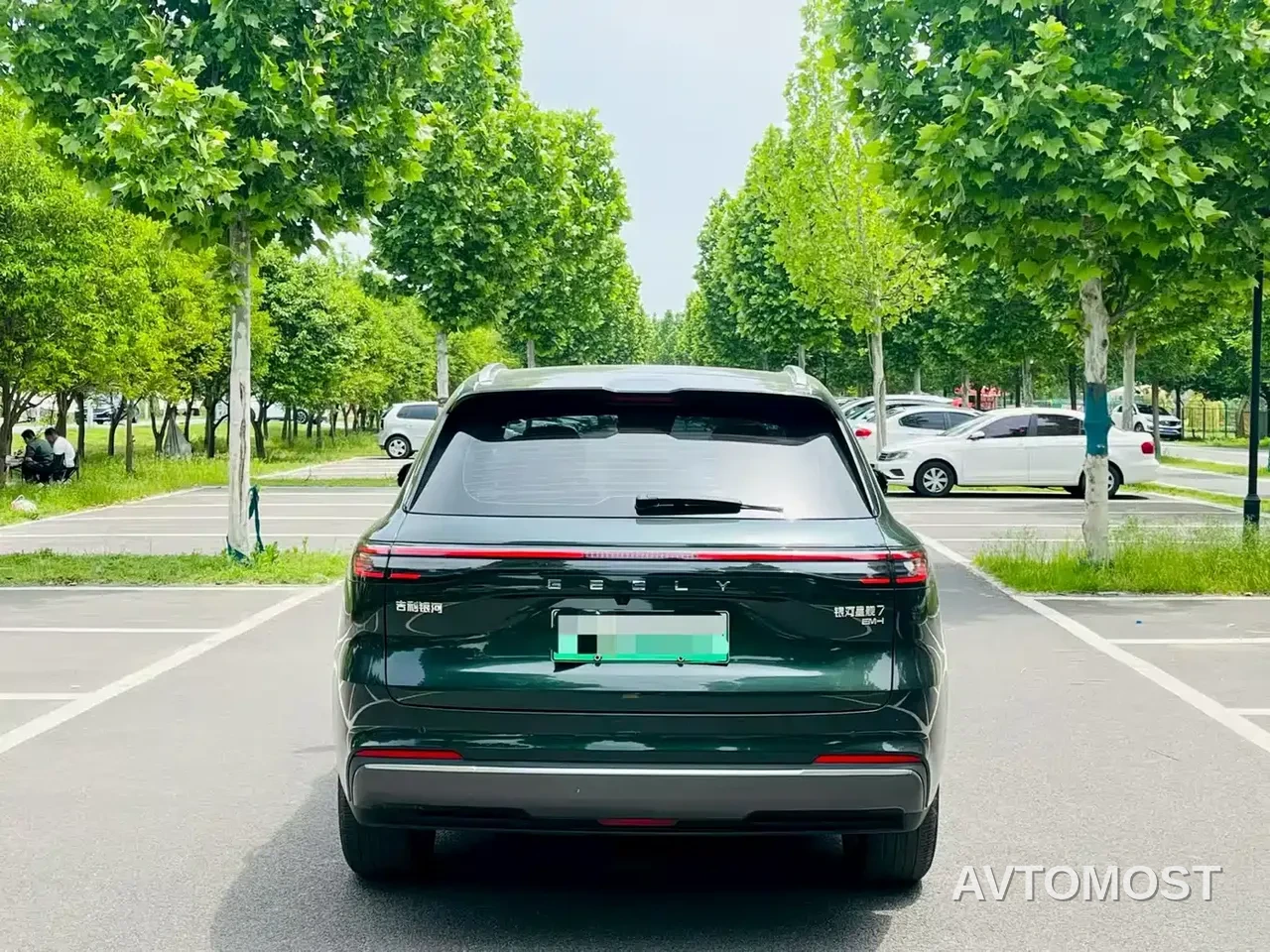 Geely Galaxy Starship 7 EM-i 2025 120km Navigation Edition — фото 9