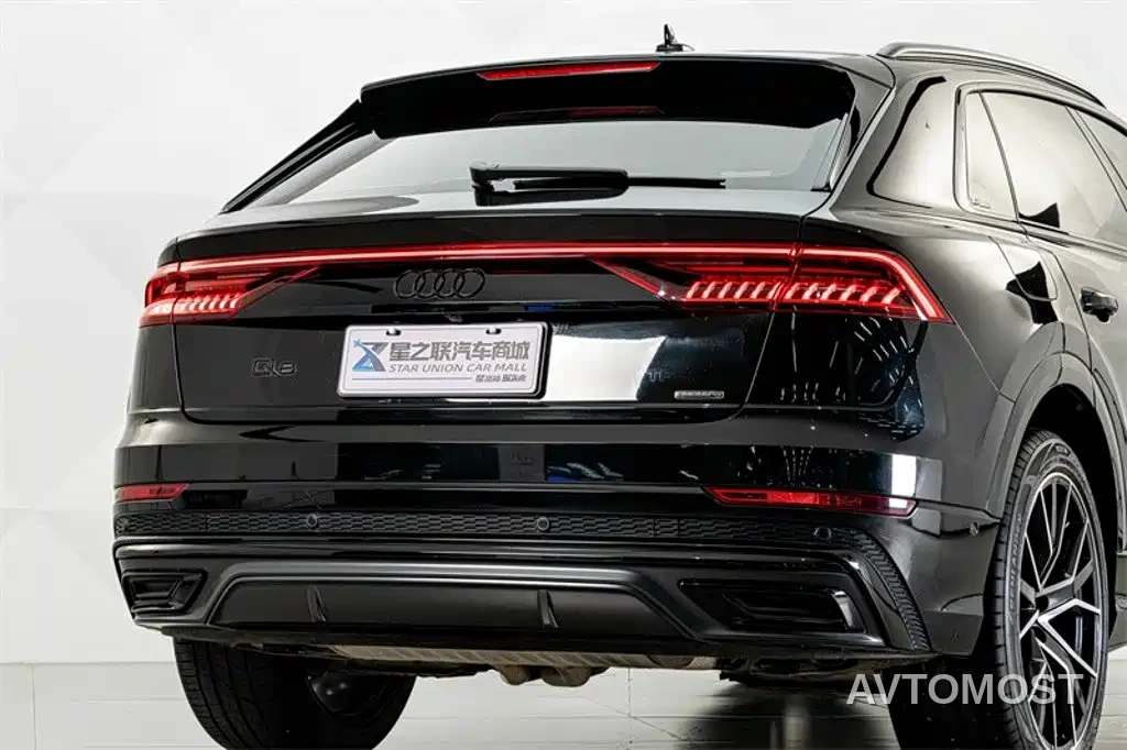Audi Q8 2022 55 TFSI Exclusive Dynamic — фото 7