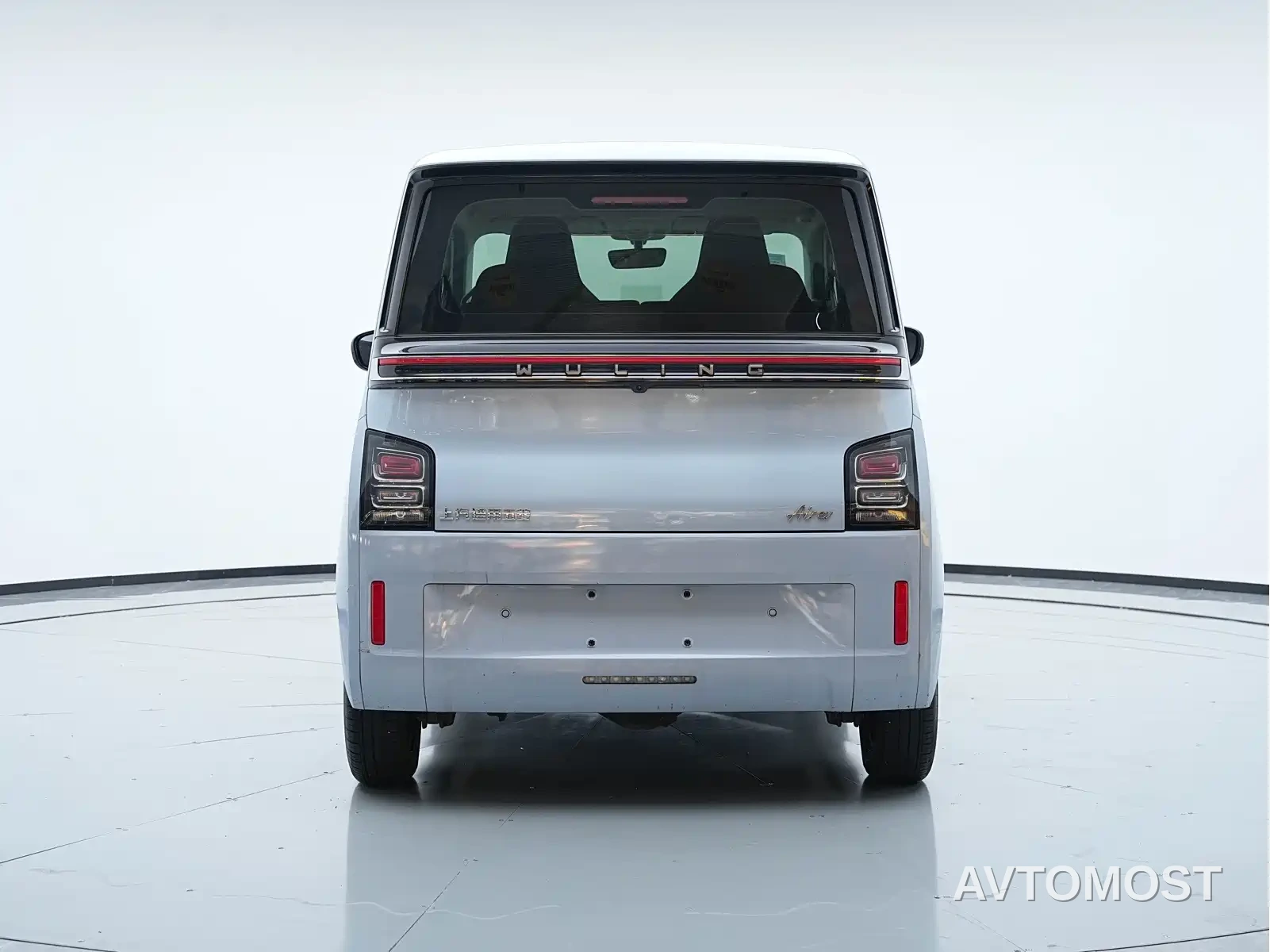 Wuling Air ev 2023 Model 4-Seater Standard Edition — фото 6