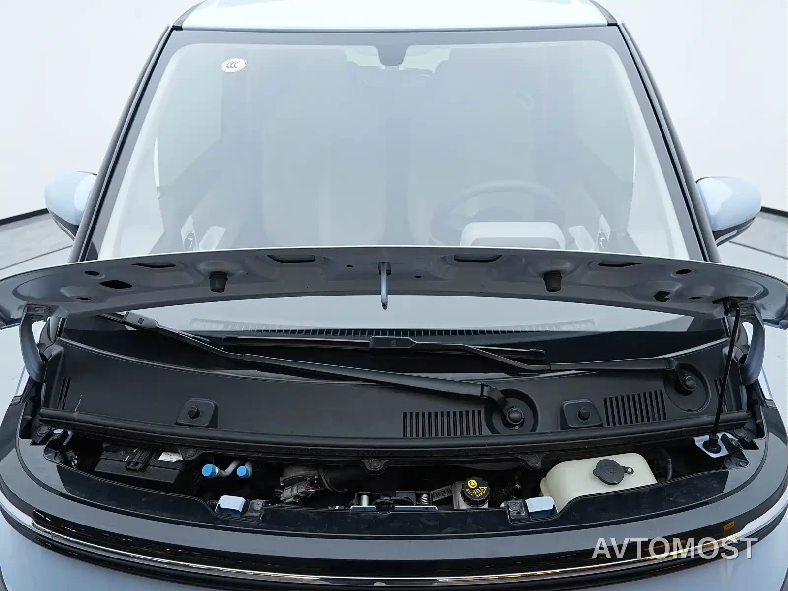 Wuling Air ev 2023 Model 4-Seater Standard Edition — фото 8