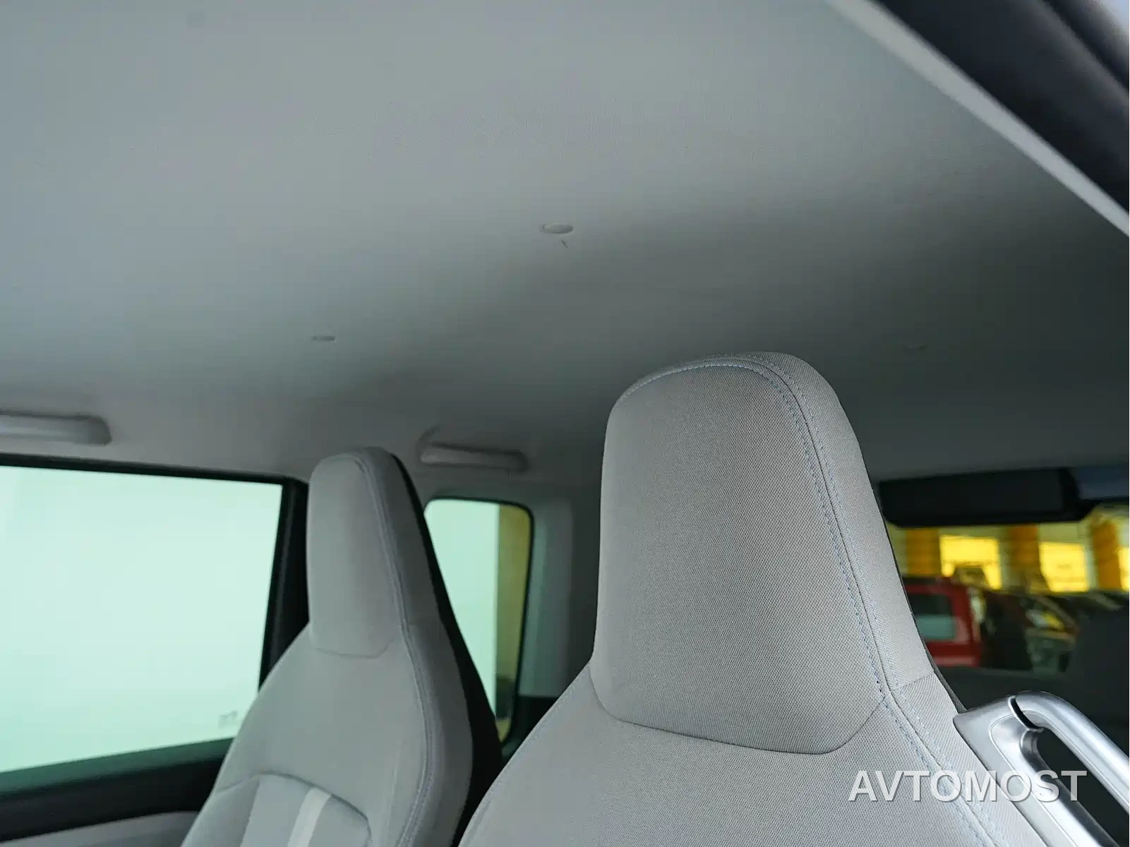 Wuling Air ev 2023 Model 4-Seater Standard Edition — фото 18
