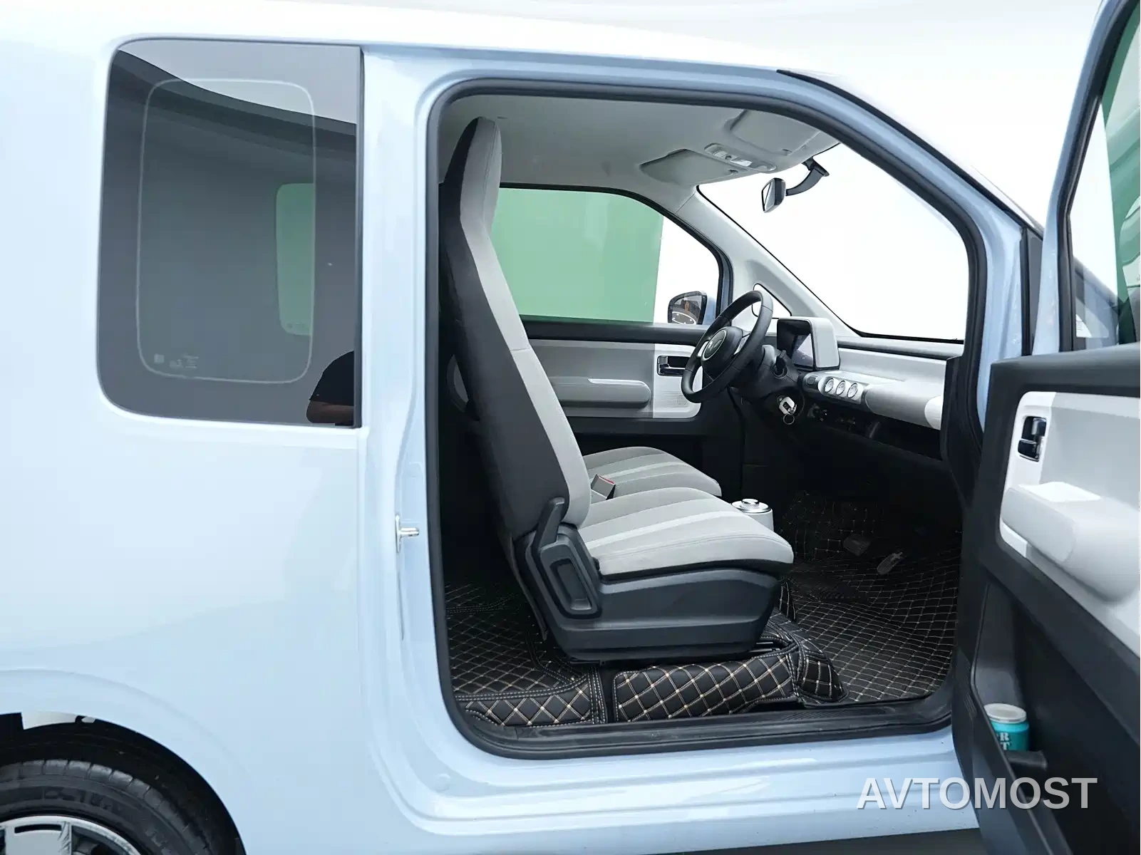 Wuling Air ev 2023 Model 4-Seater Standard Edition — фото 21