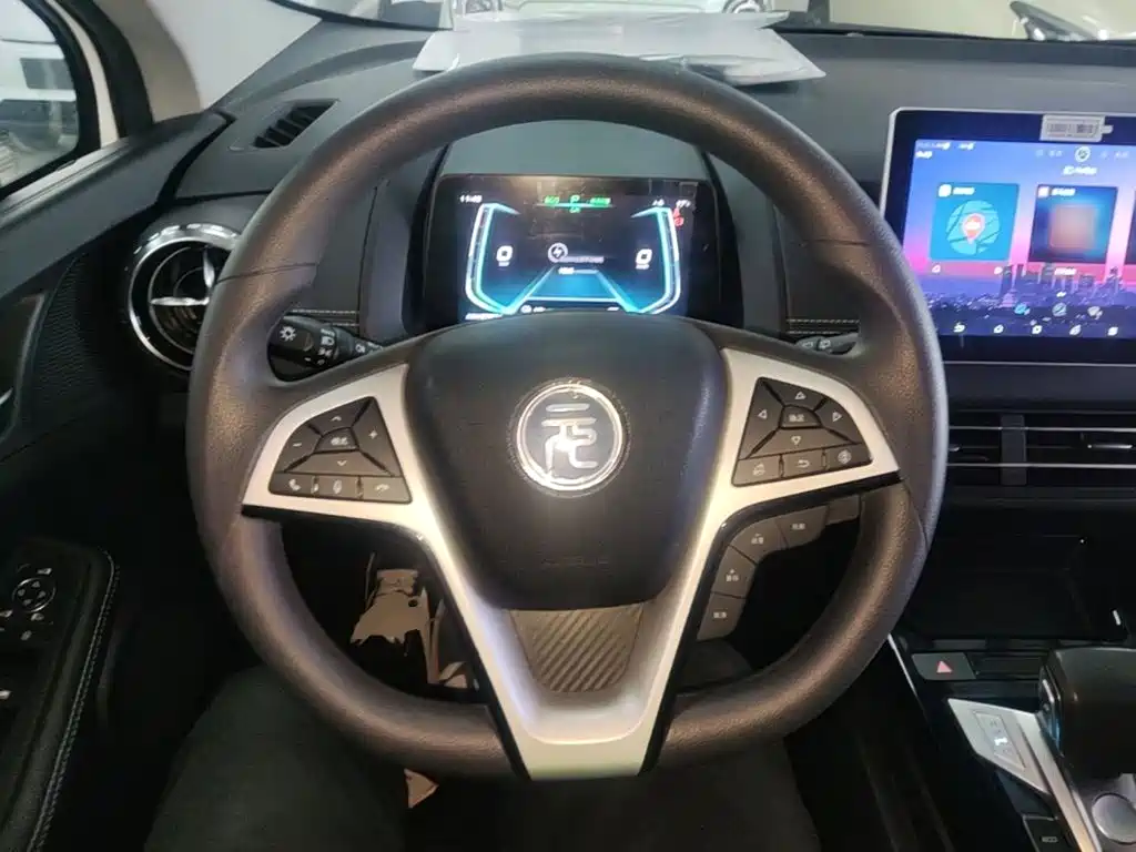 BYD Yuan New Energy 2019 EV535 High Energy Navigation Edition — фото 7