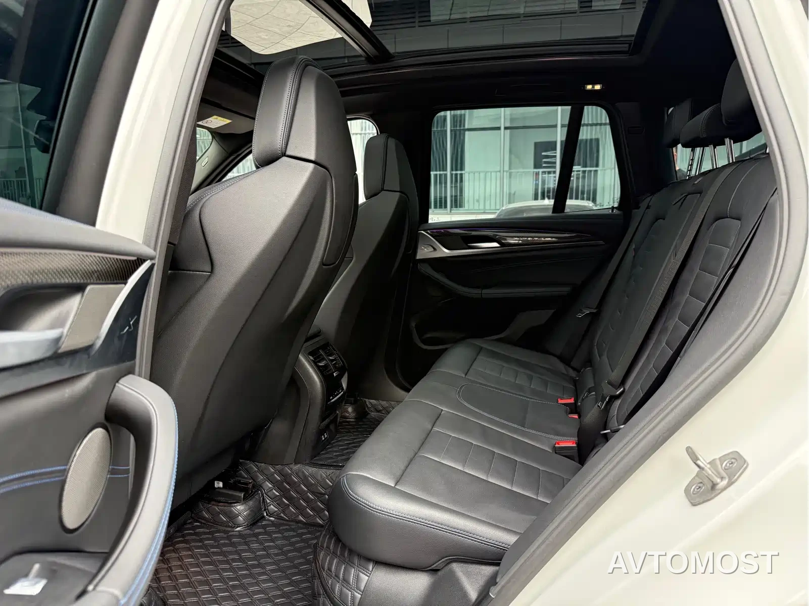 BMW X3 M40i 2022 M40i — фото 12