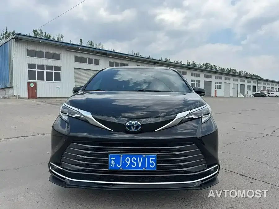 Toyota Sienna 2021 2.5L Hybrid Premium Edition