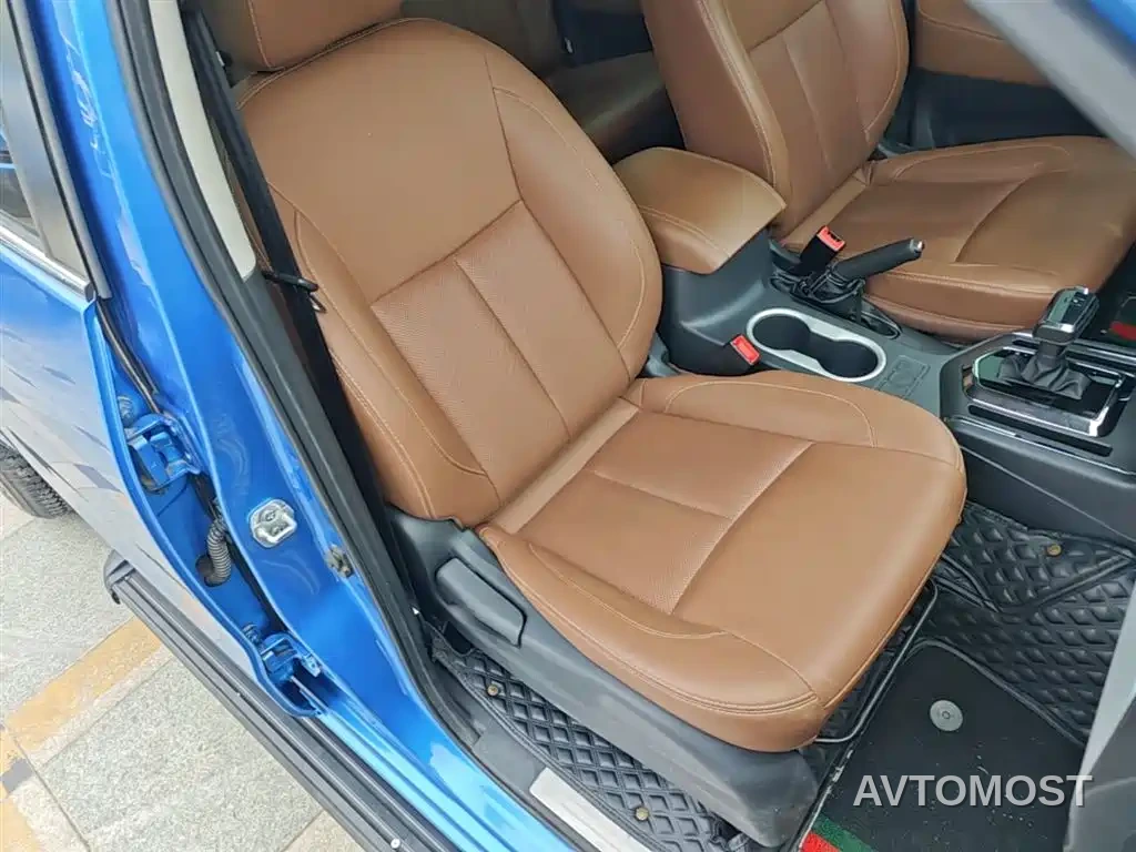 Dongfeng Rich 6 2021 Model 2.3T Automatic 2WD Diesel Luxury Long Cargo M9T — фото 24