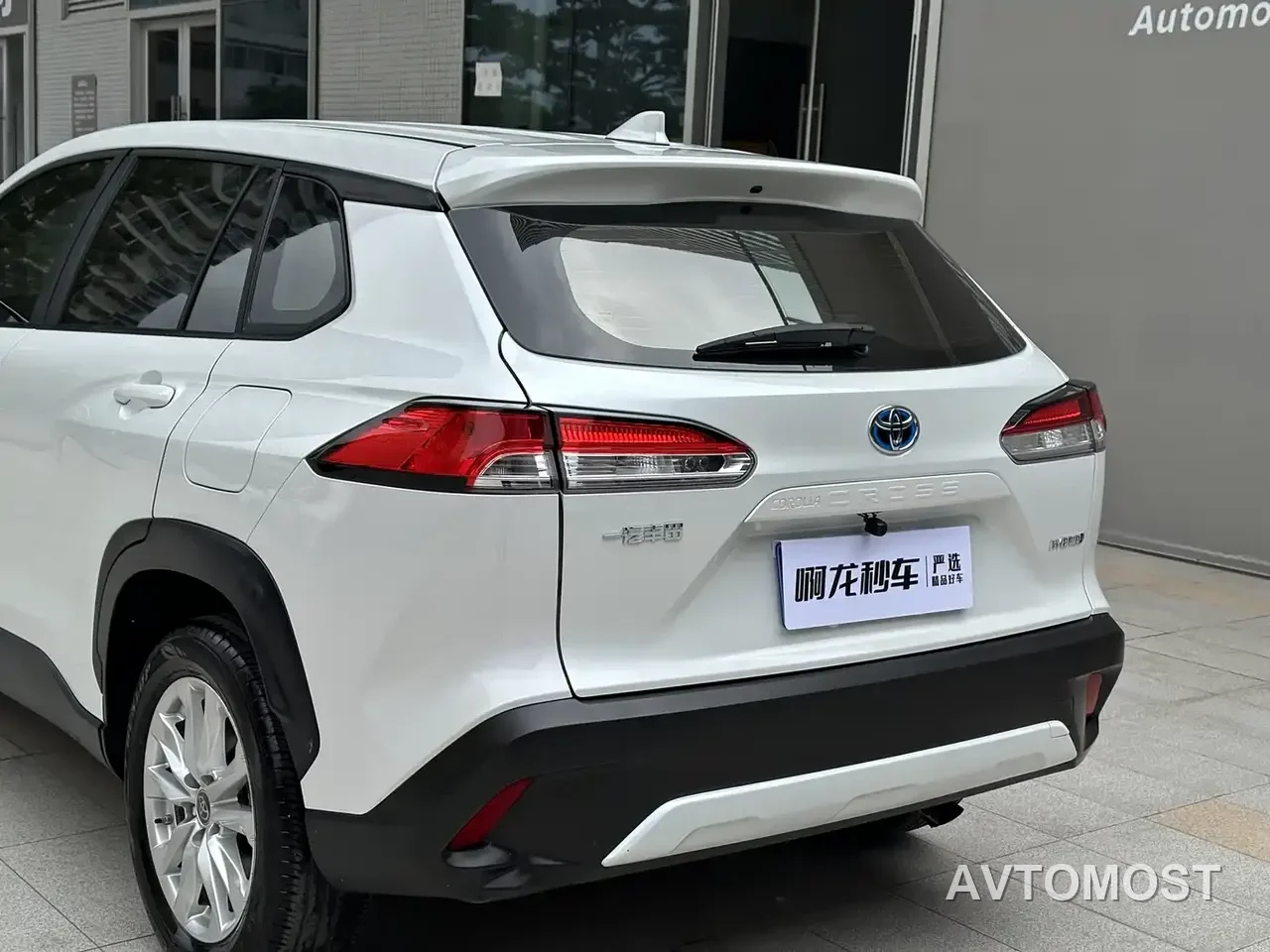 Toyota Corolla Cross 2023 Hybrid 2.0L Pioneer Edition — фото 13
