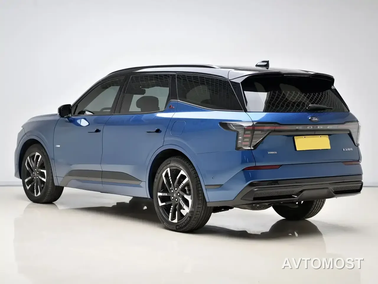 Ford Edge 2023 Edge L 2.0T EcoBoost E Hybrid AWD 7-Seater ST-Line — фото 1