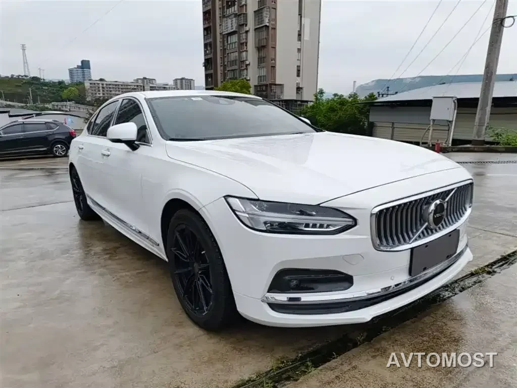 Volvo S90 2021 Model B5 Momentum Luxury Edition — фото 2