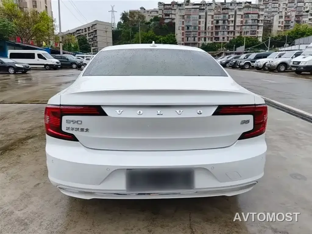 Volvo S90 2021 Model B5 Momentum Luxury Edition — фото 4
