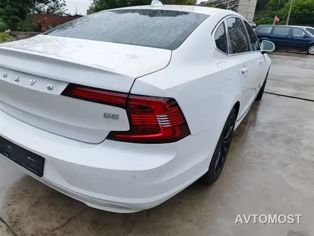Volvo S90 2021 Model B5 Momentum Luxury Edition — фото 6