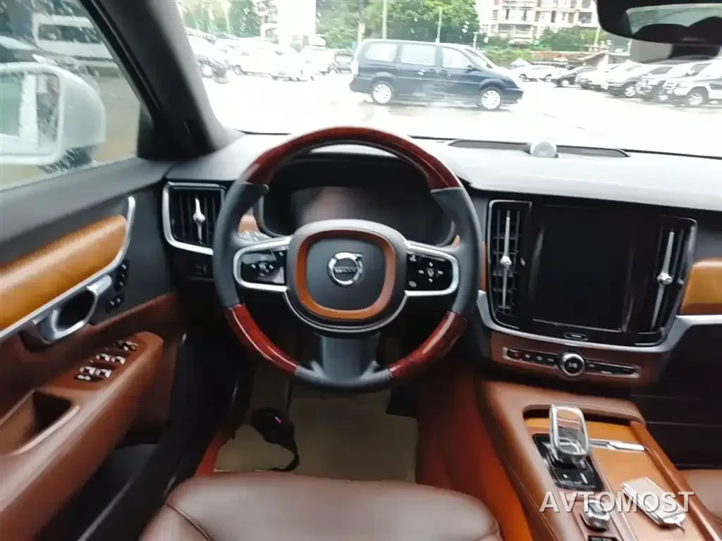 Volvo S90 2021 Model B5 Momentum Luxury Edition — фото 9