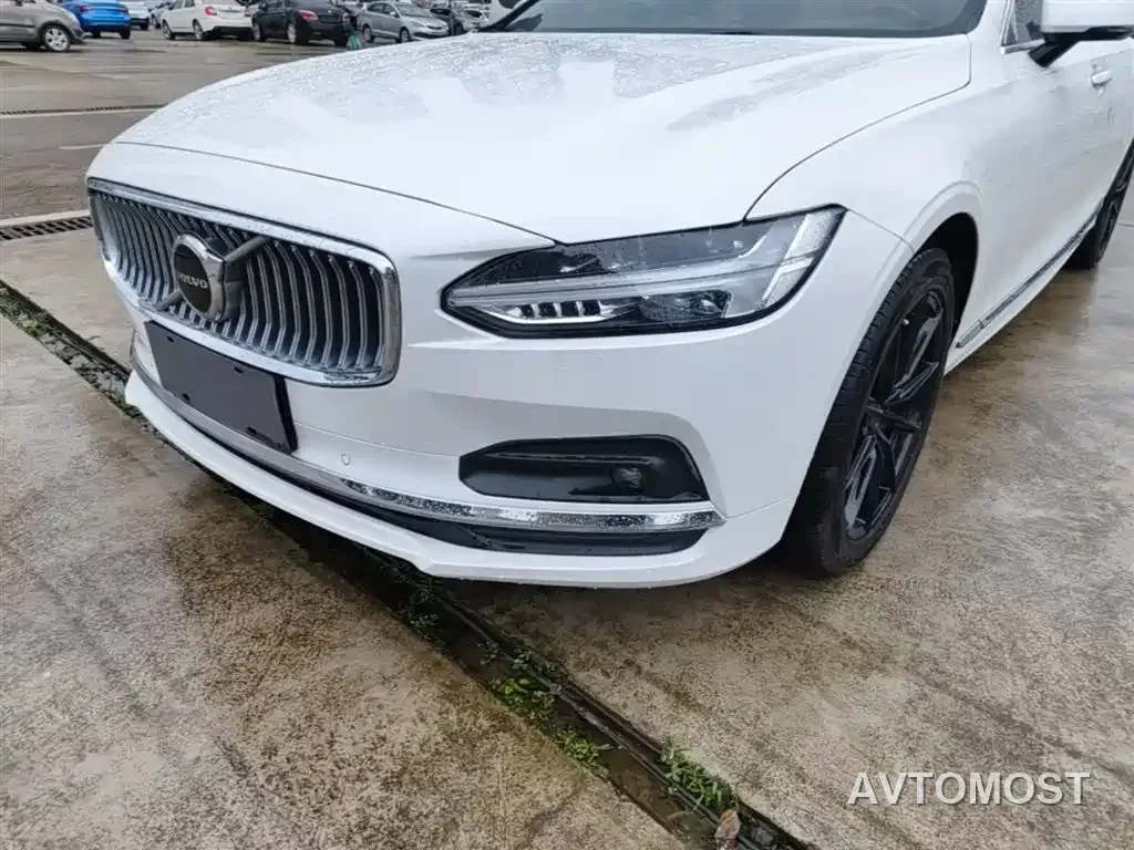 Volvo S90 2021 Model B5 Momentum Luxury Edition — фото 20
