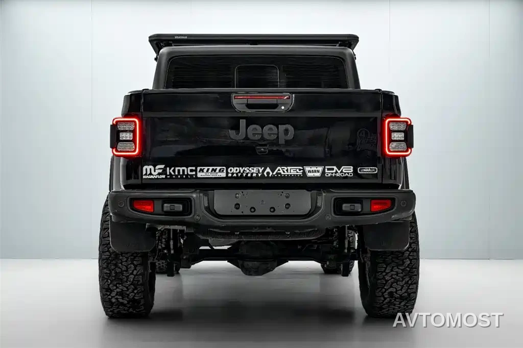 Jeep Gladiator 2022 3.6L Pioneer Edition — фото 6
