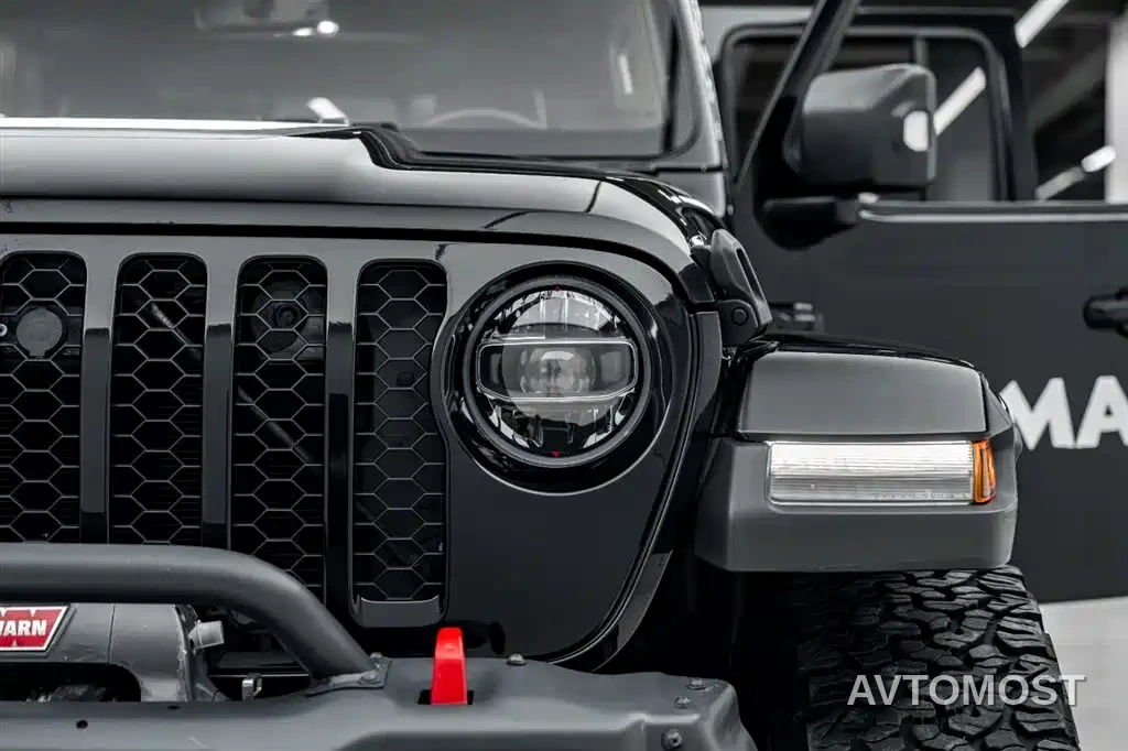 Jeep Gladiator 2022 3.6L Pioneer Edition — фото 8