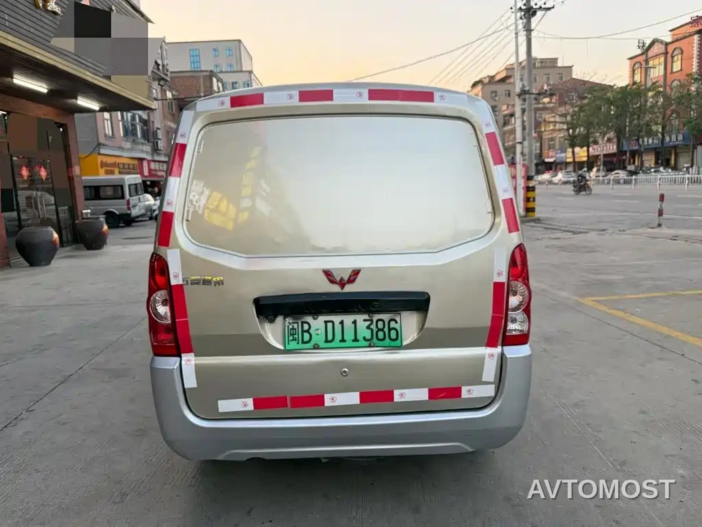 Wuling Rongguang EV 2020 Sealed Window Basic 2-seater 300KM — фото 6