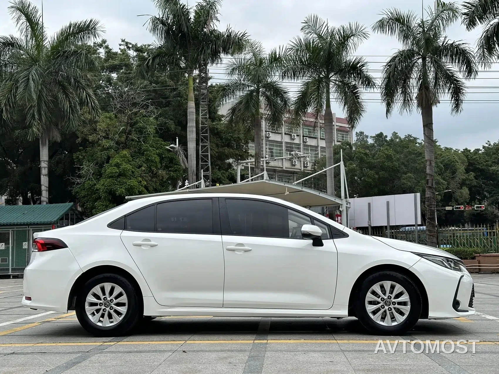 Toyota Corolla 2022 TNGA 1.5L CVT Pioneer Edition — фото 4