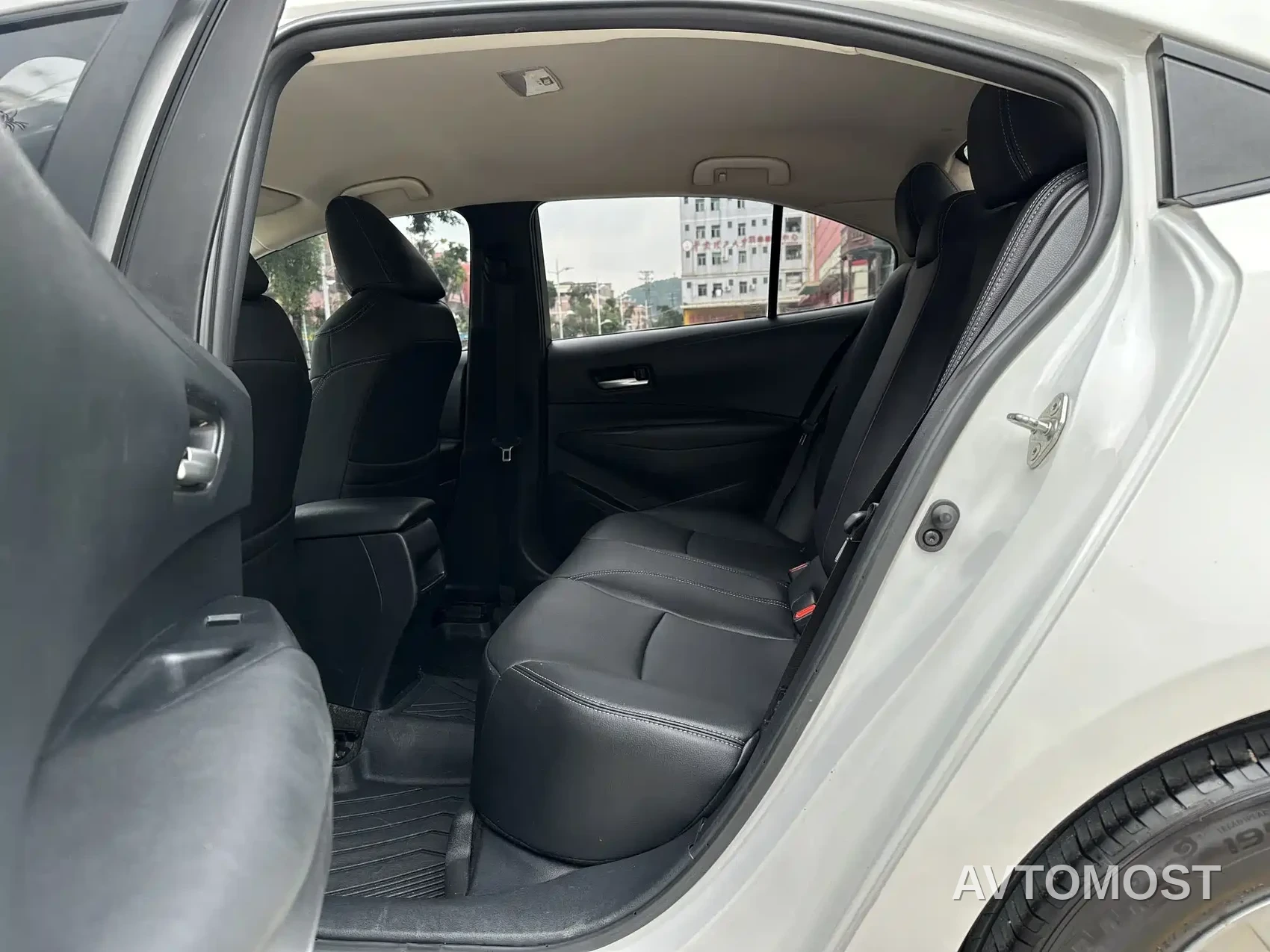 Toyota Corolla 2022 TNGA 1.5L CVT Pioneer Edition — фото 13