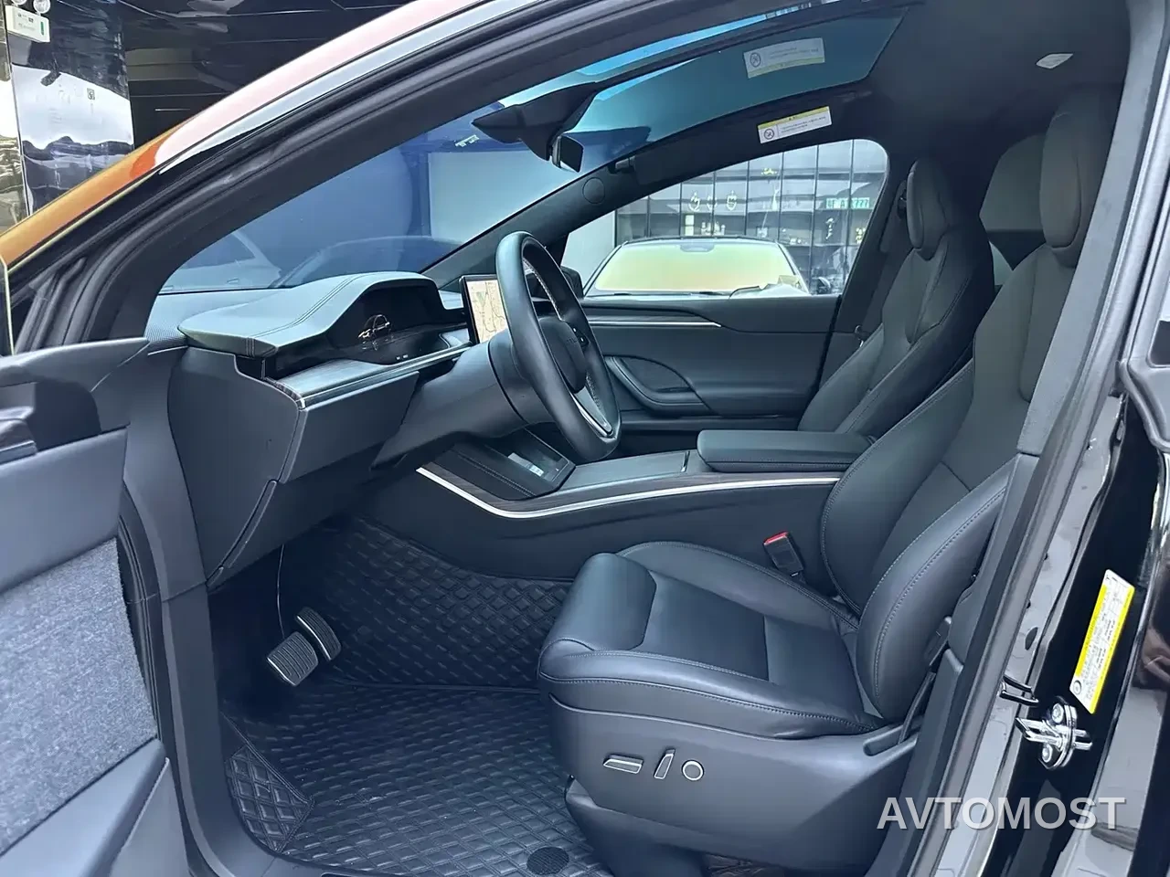 Tesla Model X 2023 Dual Motor All-Wheel Drive Edition — фото 4