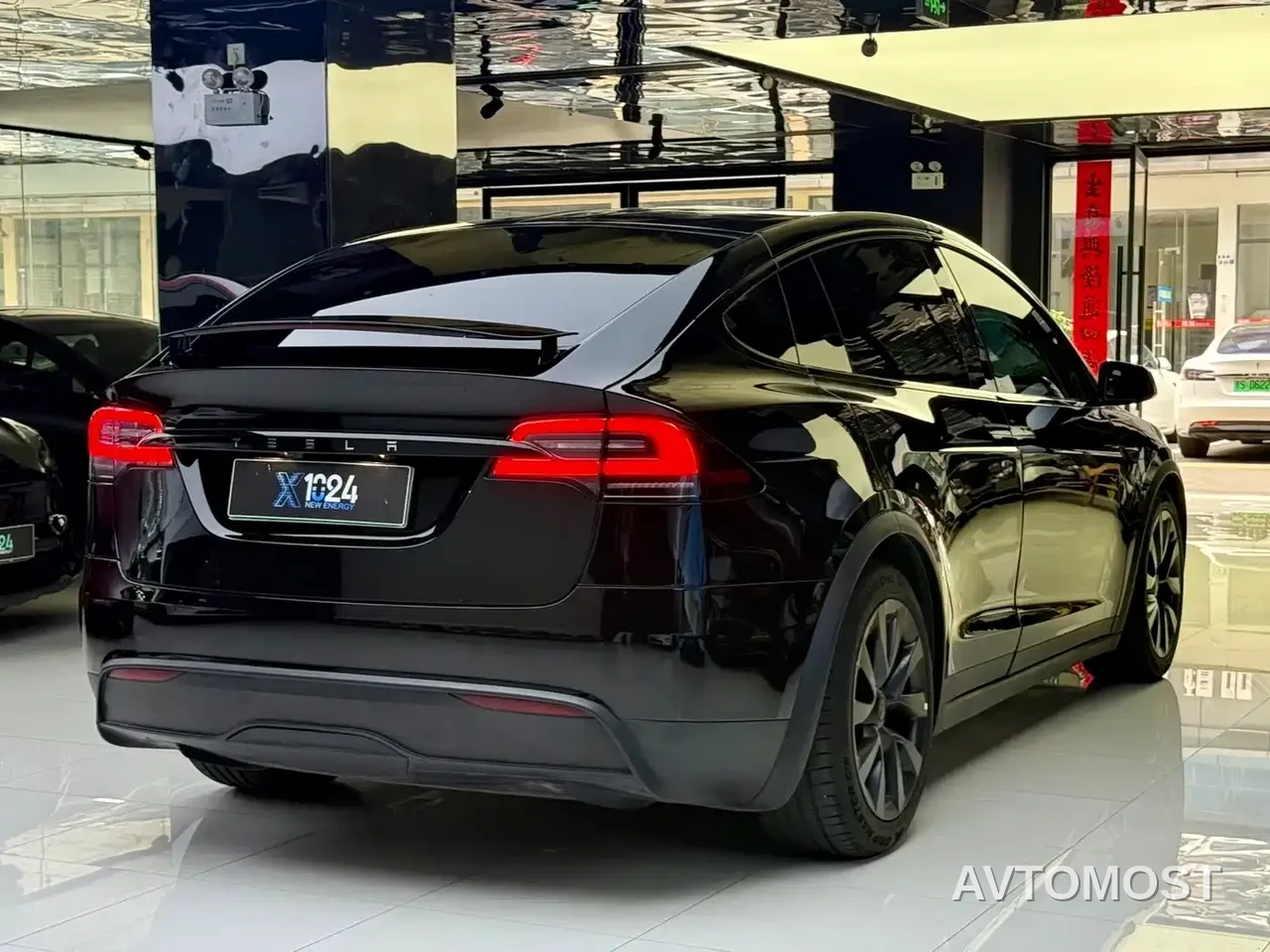 Tesla Model X 2023 Dual Motor All-Wheel Drive Edition — фото 15