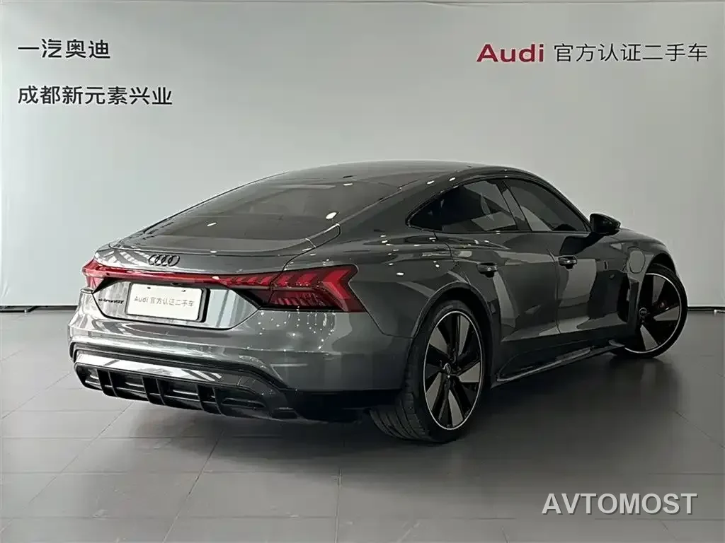 Audi e-tron GT 2023 Base Model — фото 4