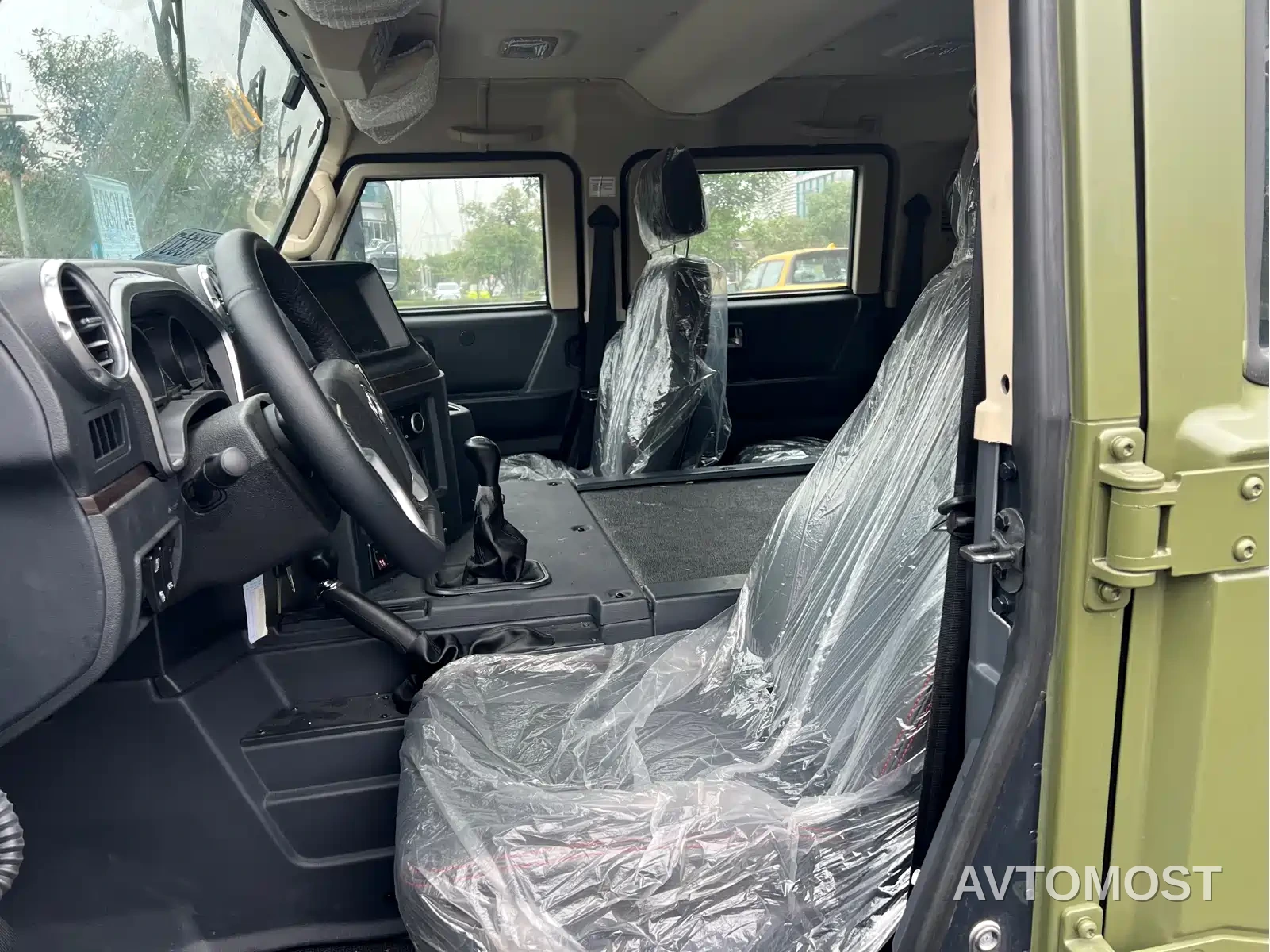 Dongfeng Mengshi M50 2022 4.0T Manual Nixingzhe 500 Low Roof Van — фото 7