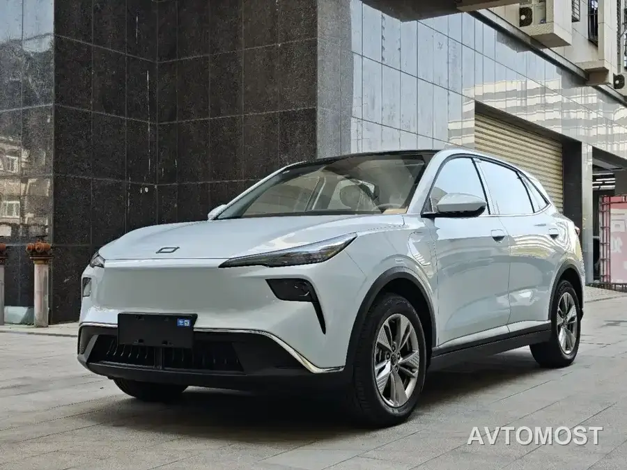 Besturn Yueyi 03 2025 Model 445km Joy Edition