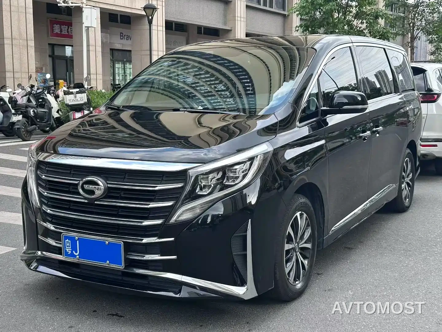 GAC Trumpchi M8 2021 Leading Show Series 390T Premium Edition — фото 1