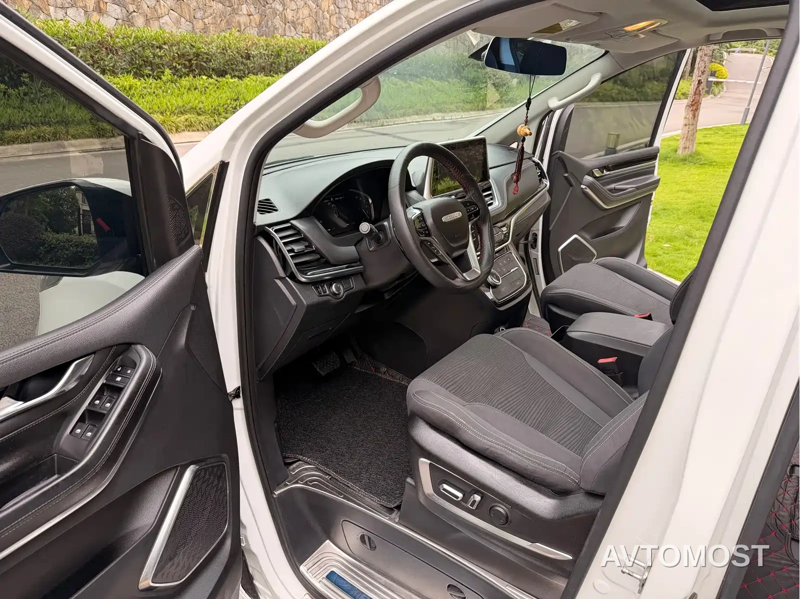 SAIC Maxus G20 2021 PLUS 2.0T Diesel Automatic Luxury Edition — фото 8