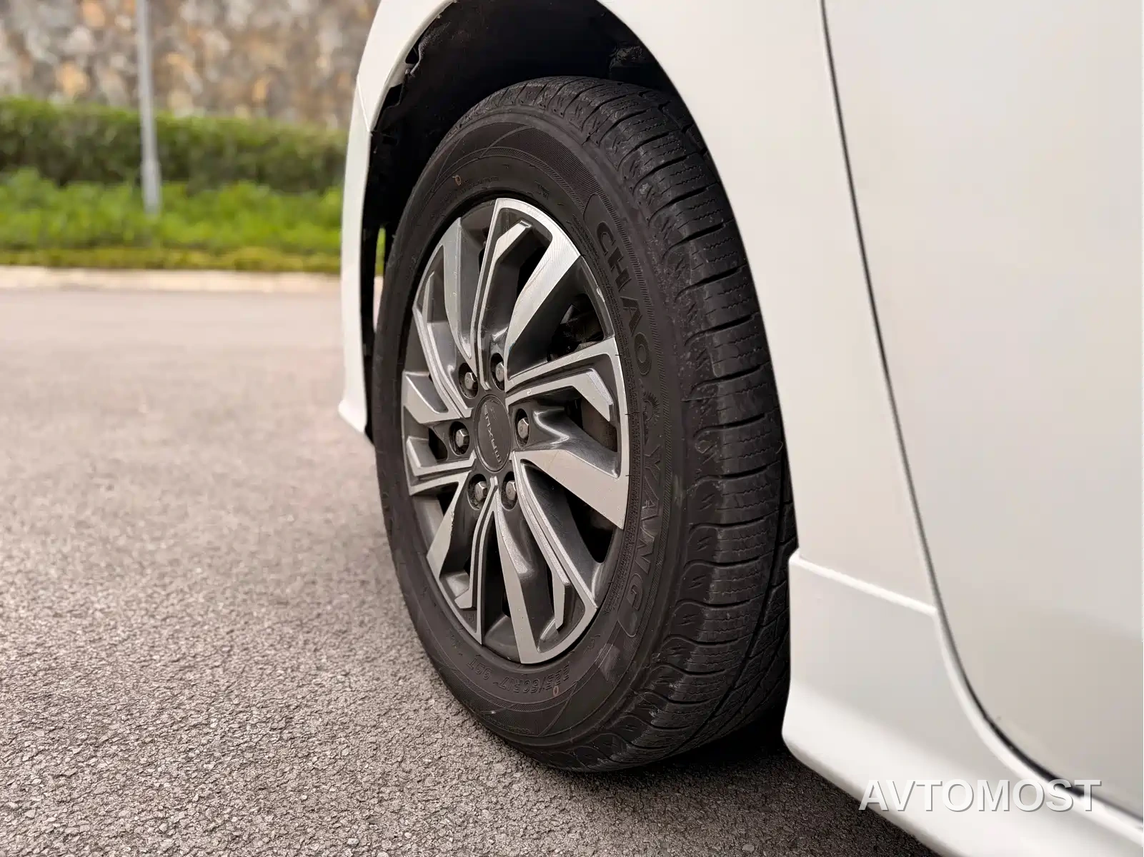 SAIC Maxus G20 2021 PLUS 2.0T Diesel Automatic Luxury Edition — фото 32