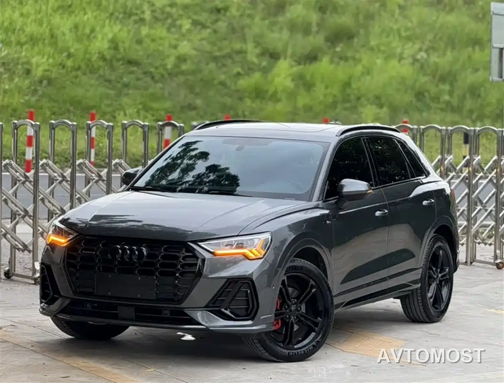 Audi Q3 2022 45 TFSI quattro Fashion Dynamic — фото 1