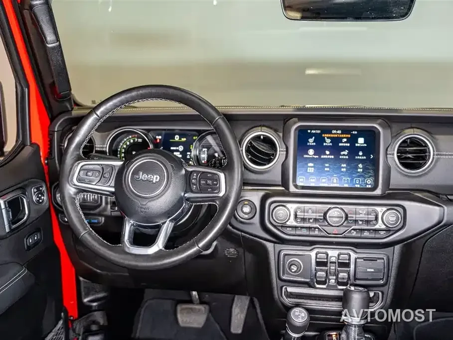 Jeep Wrangler 4xe 2021 4-Door 2.0T 4xe Sahara — фото 9