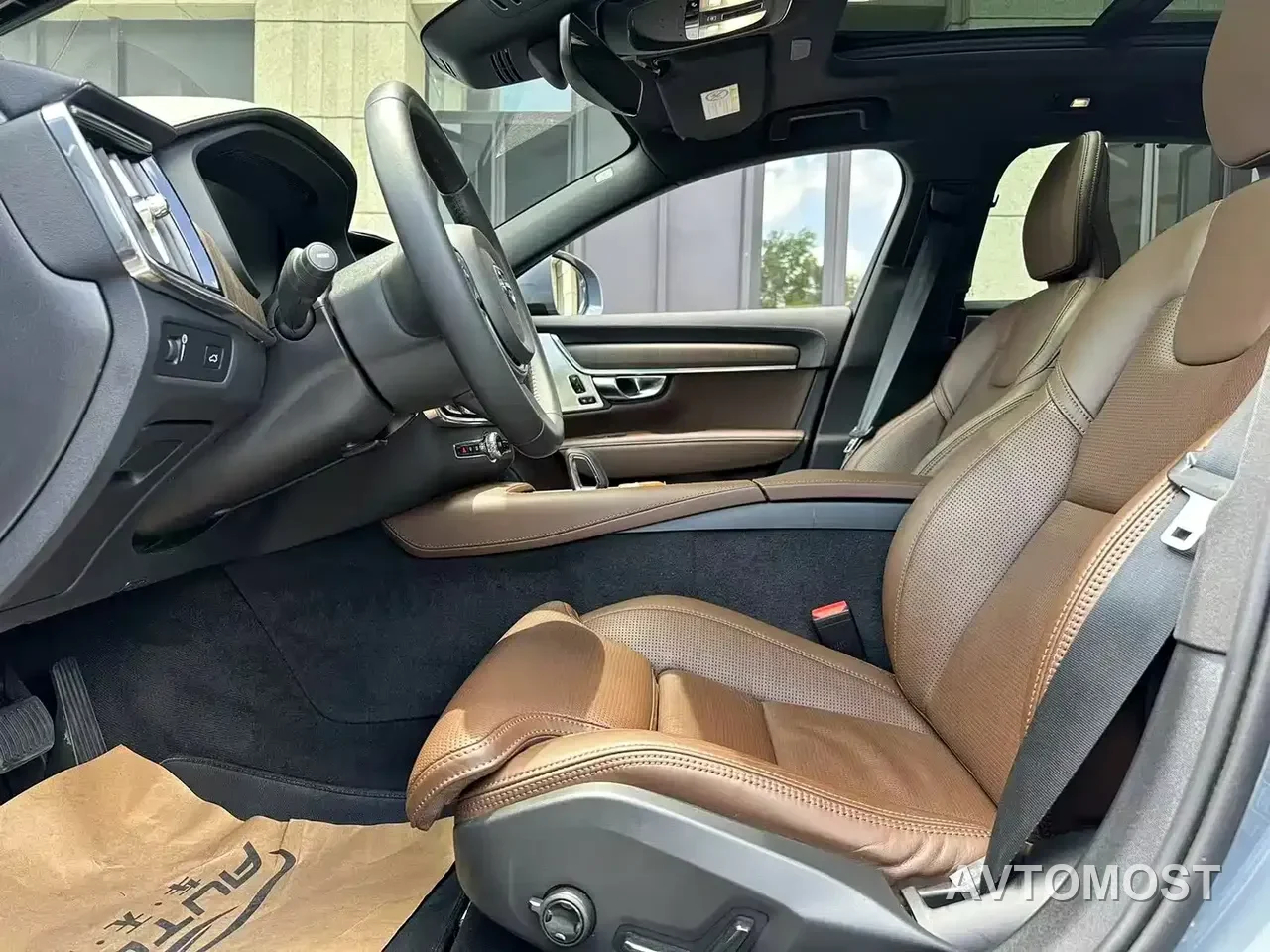 Volvo V90 2022 Cross Country B5 AWD Inscription — фото 6
