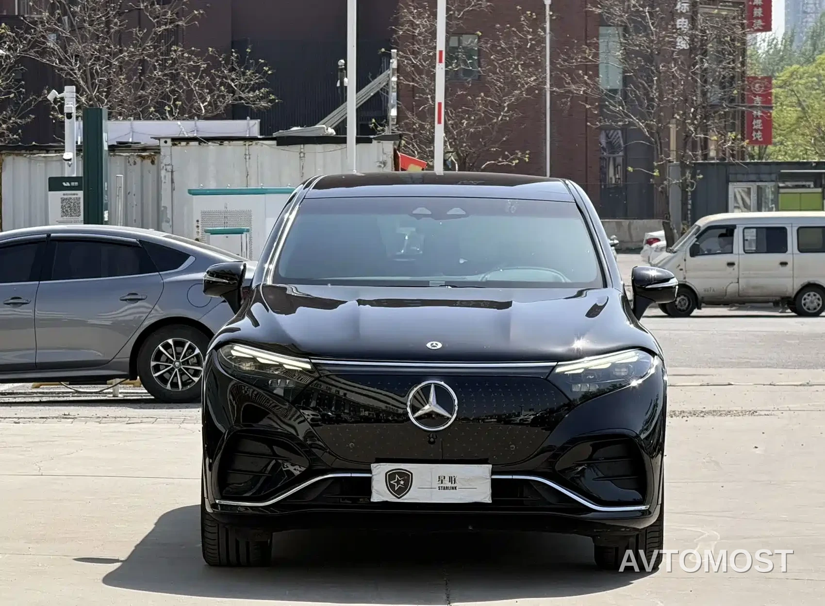 Mercedes-Benz EQS SUV 2023 450 4MATIC Pioneer Edition — фото 1