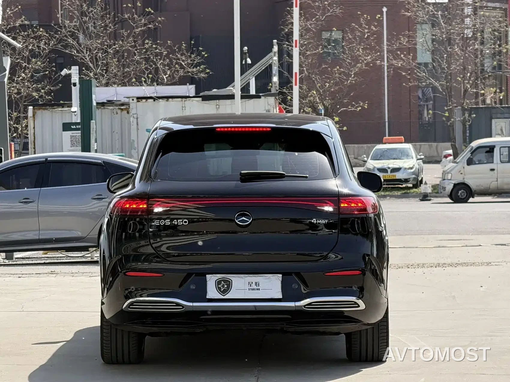 Mercedes-Benz EQS SUV 2023 450 4MATIC Pioneer Edition — фото 5