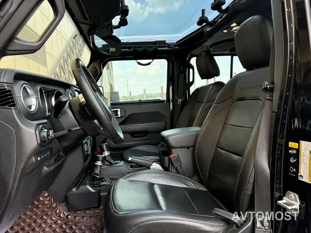 Jeep Wrangler 4xe 2021 4-Door 2.0T 4xe Sahara Launch Edition — фото 1