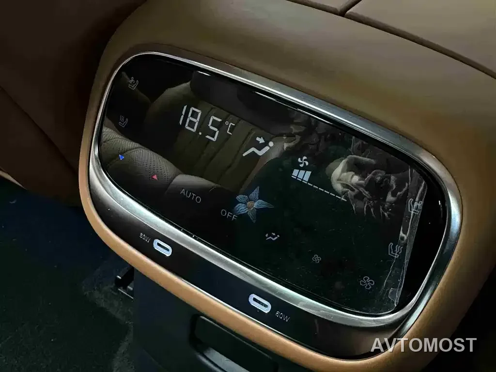 GAC Trumpchi Vision S9 2025 1.5T Hybrid Premium — фото 23