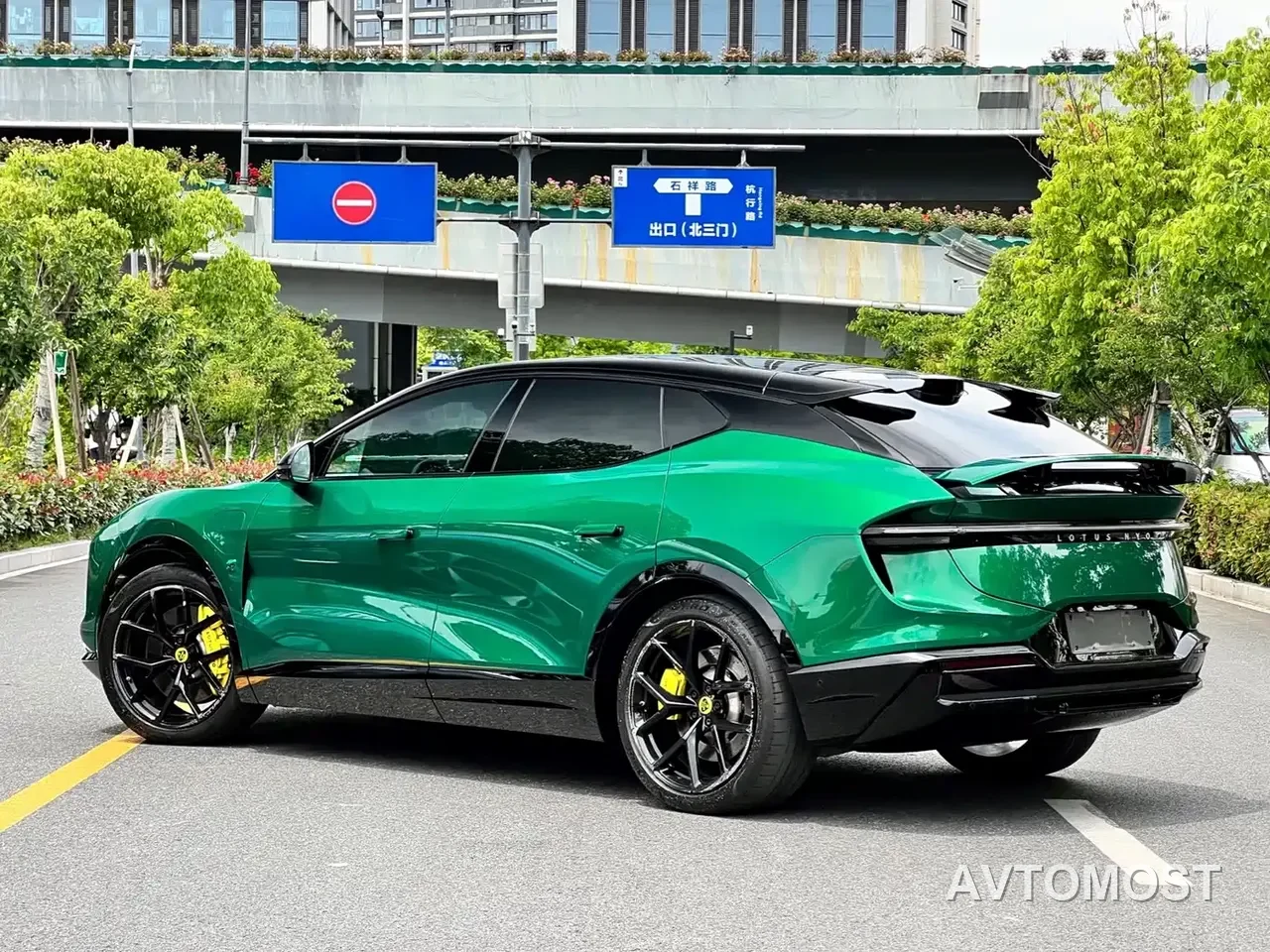 Lotus Cars ELETRE 2024 ELETRE L+ — фото 14