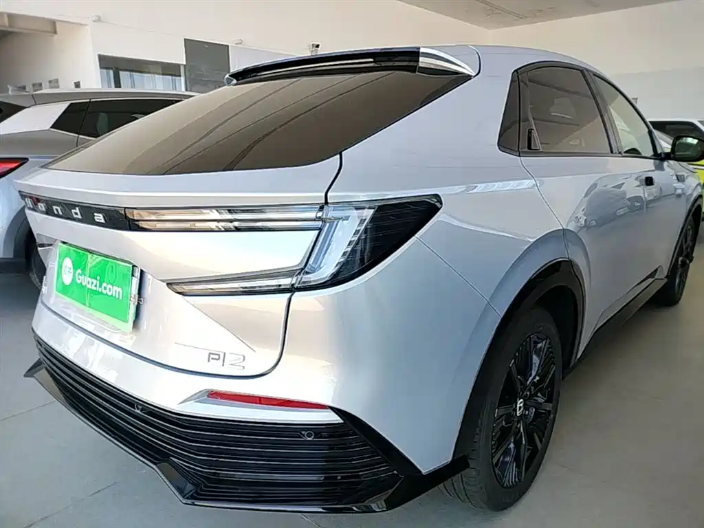 Honda e:NP2 Extreme Wave 2 2024 Advanced Edition — фото 7