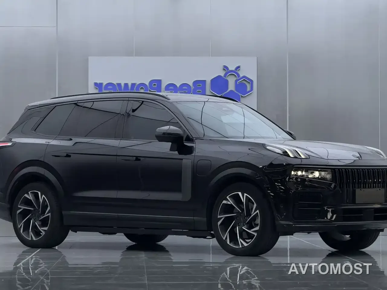 Lynk & Co 09 EM-P 2021 2.0T PHEV Halo 6-seater — фото 3