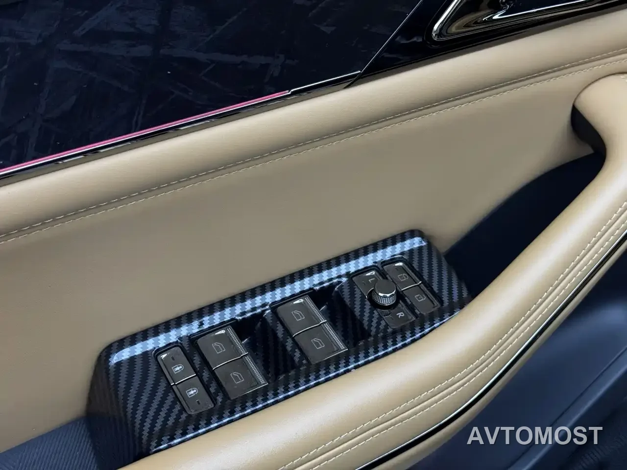 Lynk & Co 09 EM-P 2021 2.0T PHEV Halo 6-seater — фото 8