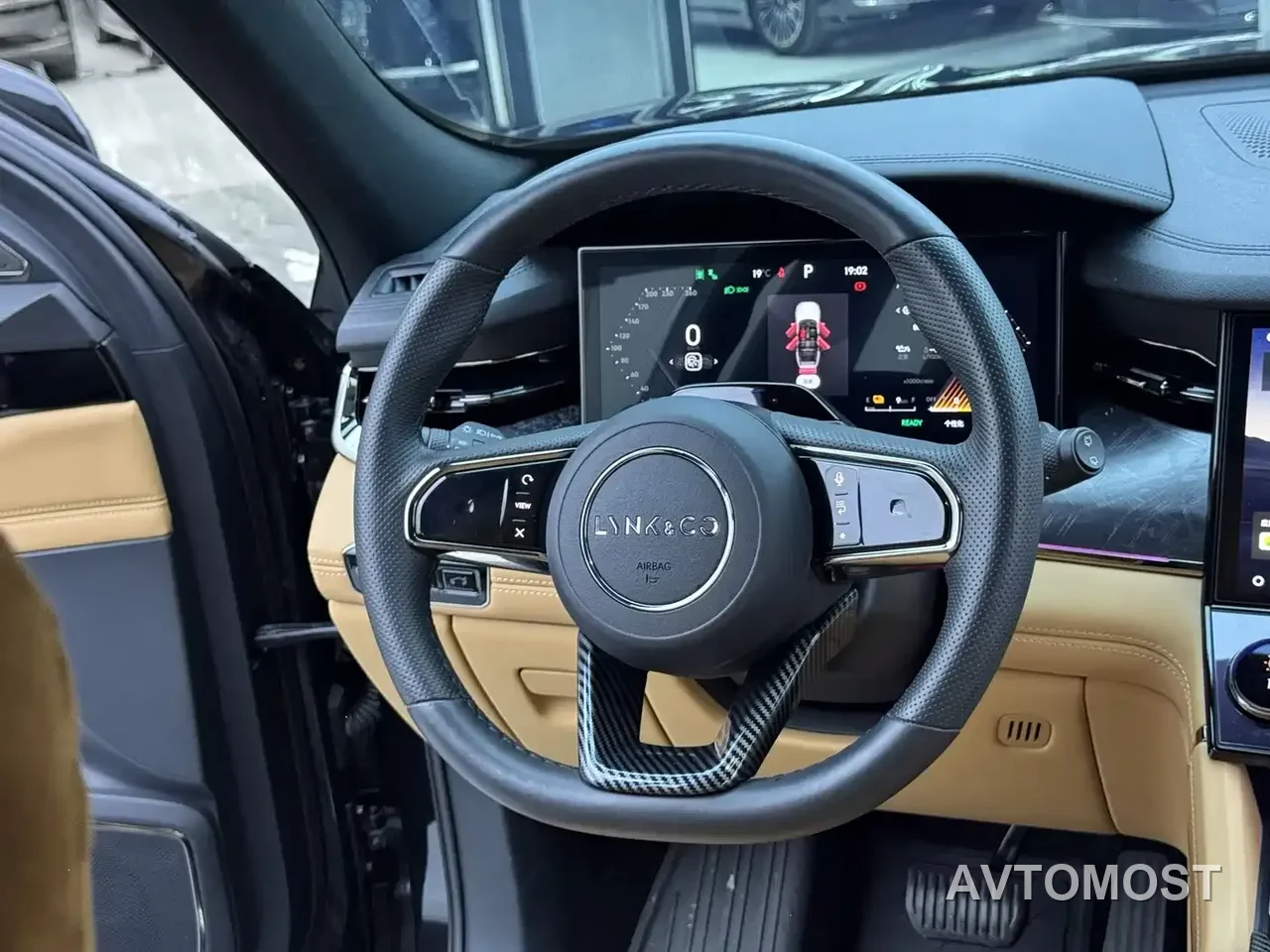 Lynk & Co 09 EM-P 2021 2.0T PHEV Halo 6-seater — фото 10