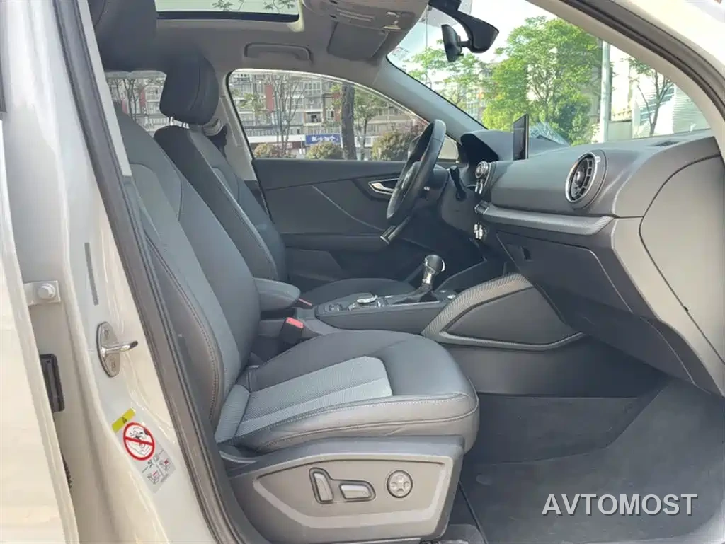 Audi Q2L 2021 35 TFSI Fashion Elegance — фото 3