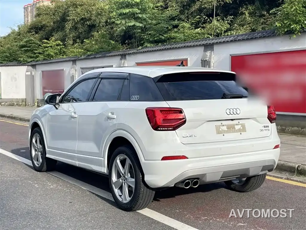 Audi Q2L 2021 35 TFSI Fashion Elegance — фото 11